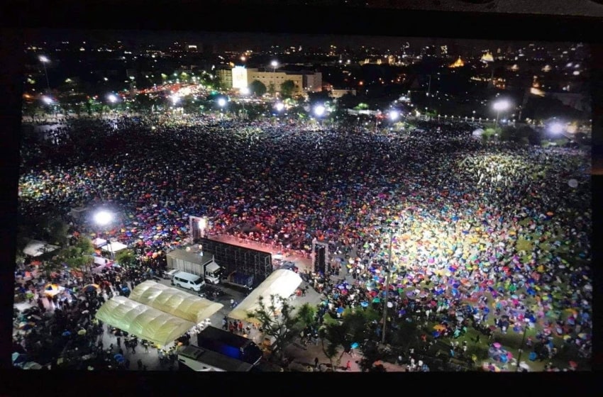 A Huge and Lengthy Rally to Demand Reforms in the Charter