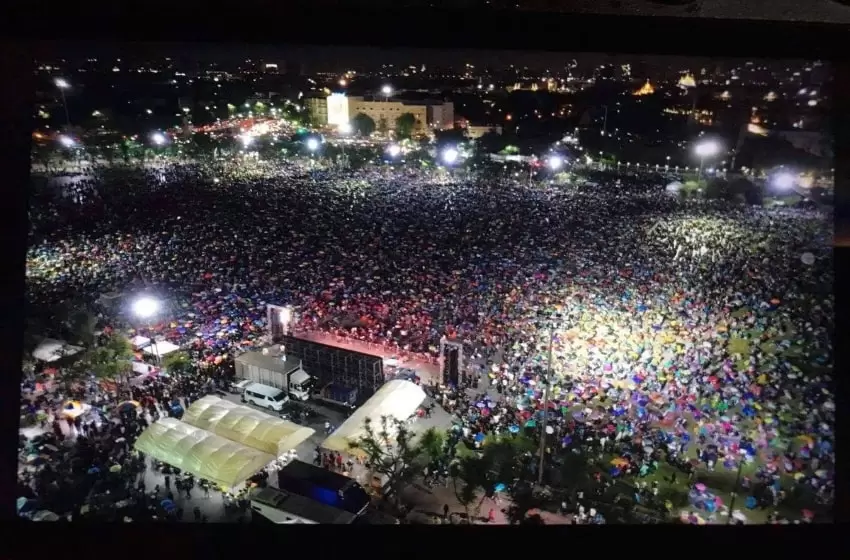 A Huge and Lengthy Rally to Demand Reforms in the Charter