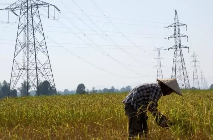 Chinese Business are Operating the Electric Grid In Laos