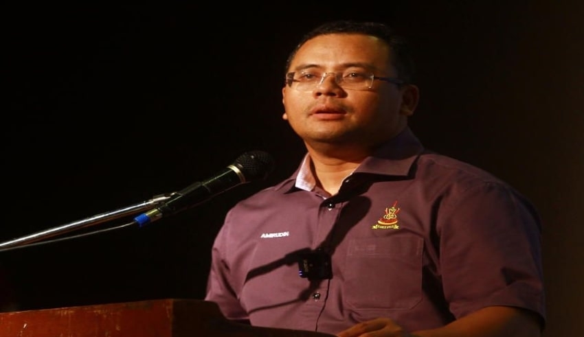 Mentri Besar Datuk Seri Amirudin Shari