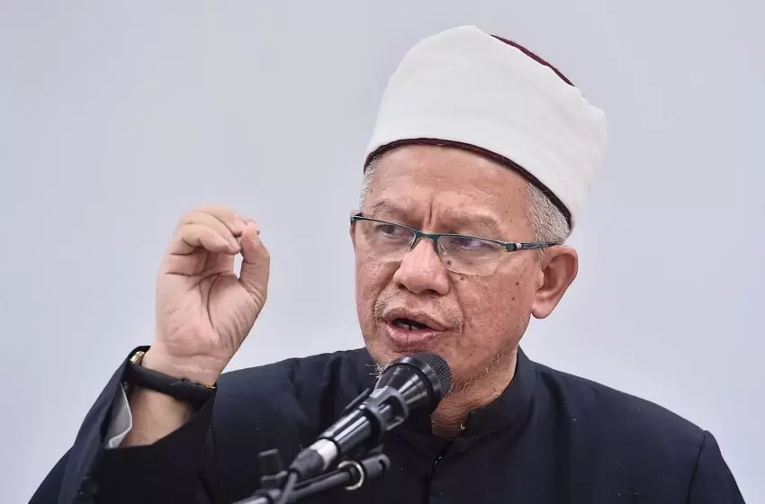 Religious affairs minister Zulkifli test positive for Covid-19