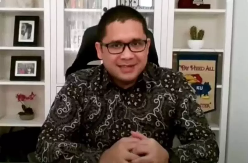 Febrio Kacaribu