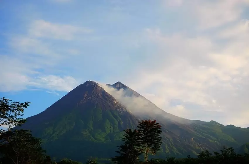 In the Midst of Pandemic, Mount Merapi Volcanic Behavior Threatens Indonesia as it Expected to Erupt Soon