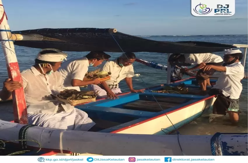 Resolution: The Coral Reef Restoration To Accelerate the Tourism Recovery in Bali is Something to Work On