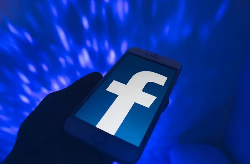 Facebook and Youtube accused of Industrial Scale Censorship in Vietnam