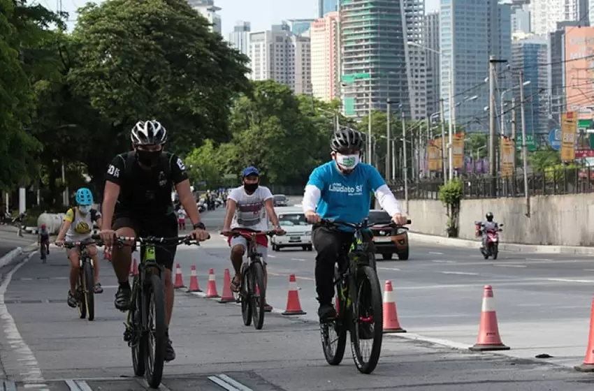 A Call for the Government to See the Danger of Face Shield for Cyclists