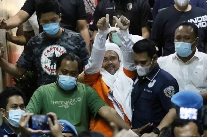 Takbir” Shouts of Support for Habib Rizieq Shihab Was Seen Despite the Current Issue
