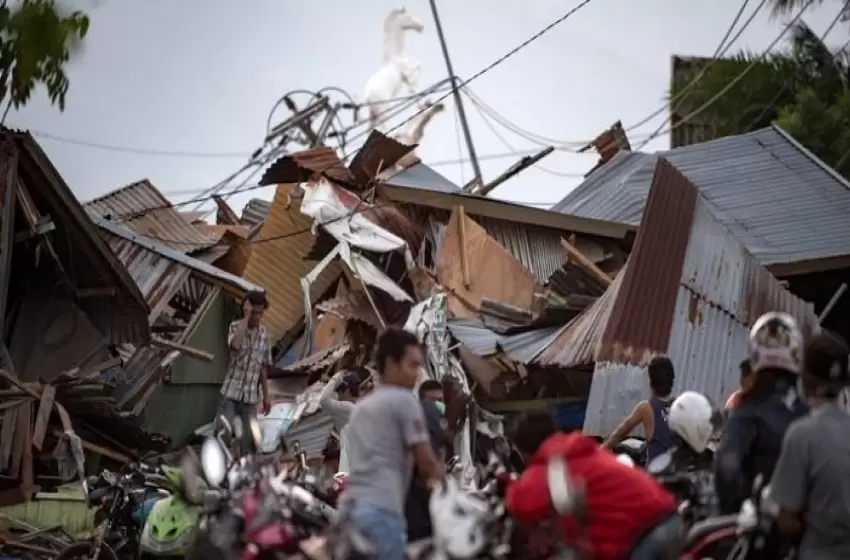 A Disturbing Earthquake Shakes the Residents in Sulawesi