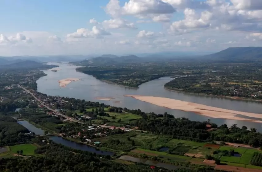 The Non-Stop Linking Project of Thailand with other Nations