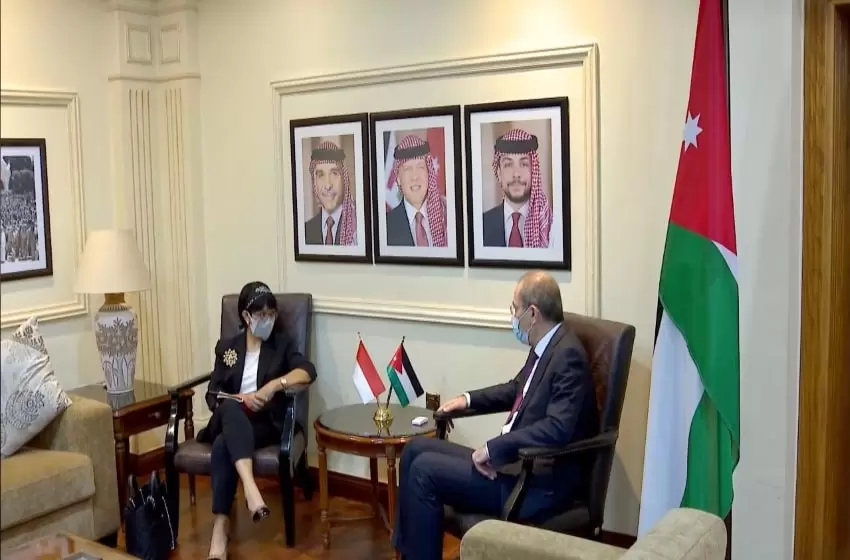Stepping Into A New Level to Pursue Bilateral Cooperation