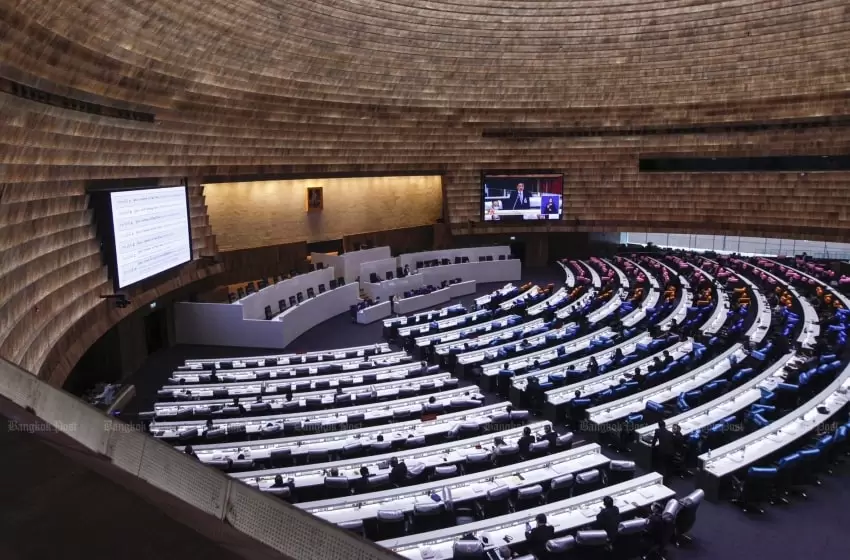 MPs are Queueing up to Pump Prayut for the Upcoming Debate