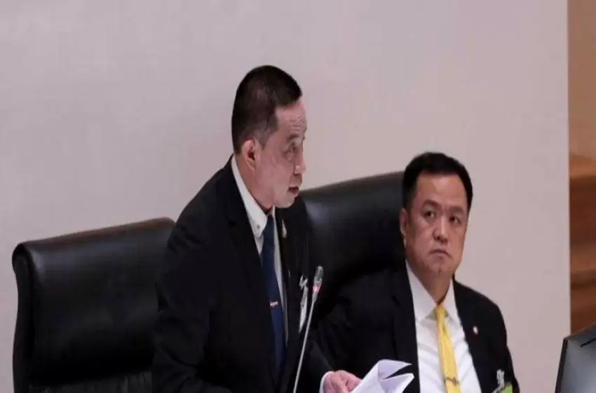 A Reprimand Move Over the Censure Debate in Parliament