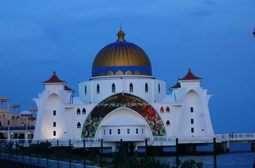 Muhyiddin would urge the king to dissolve parliament Melaka disputes
