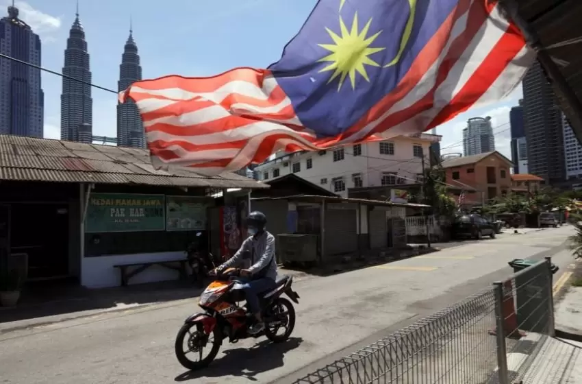 Bersatu and Umno are at odds again over seat allocations in 13 Malaysian constituencies.