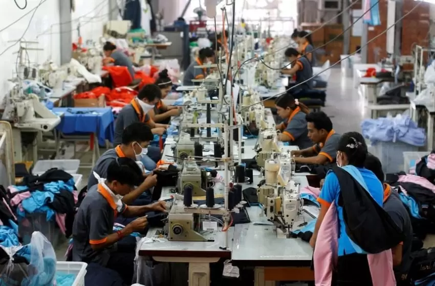 Detainees Set to Work in Thai Processing Plants Frantic for Work