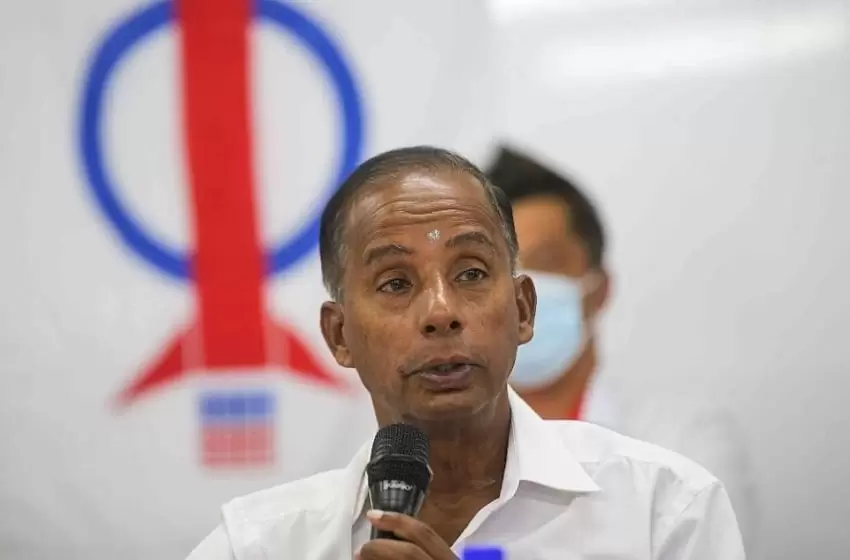 Former minister urges government to take action against firms claiming fake employment data