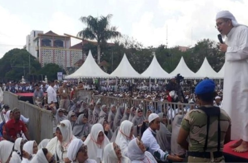 The Urge to Give Honor and Respect The Late Tengku Zulkarnain