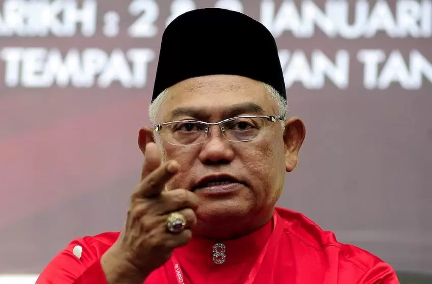 Tanjung Karang MP, against the no-confidence vote