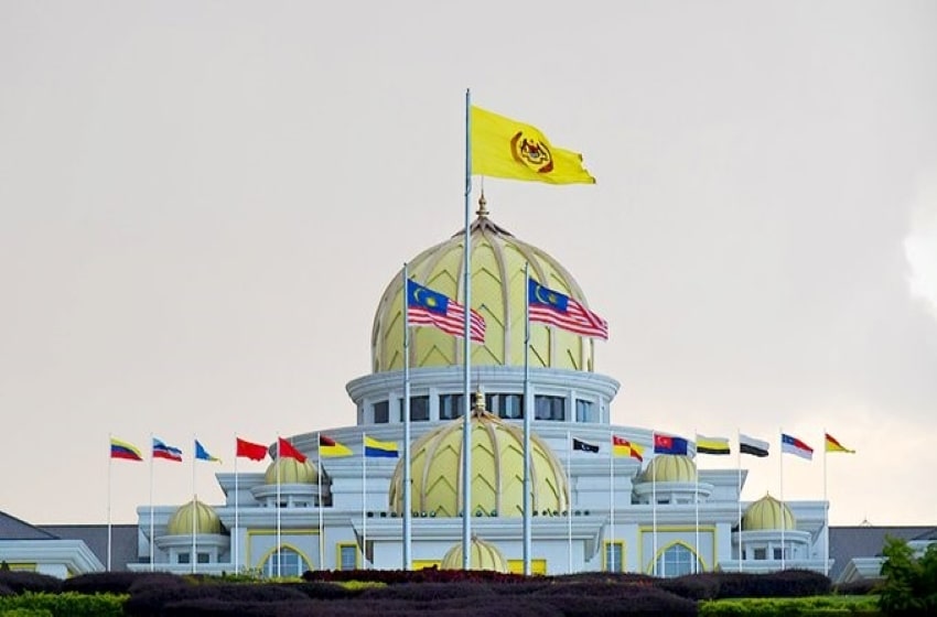 Agong again says Parliament should reopen as soon as possible