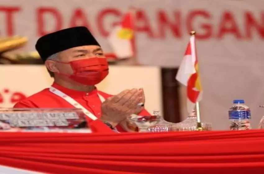 Party leader’s candidacy depends on Zahid, UMNO election chief says