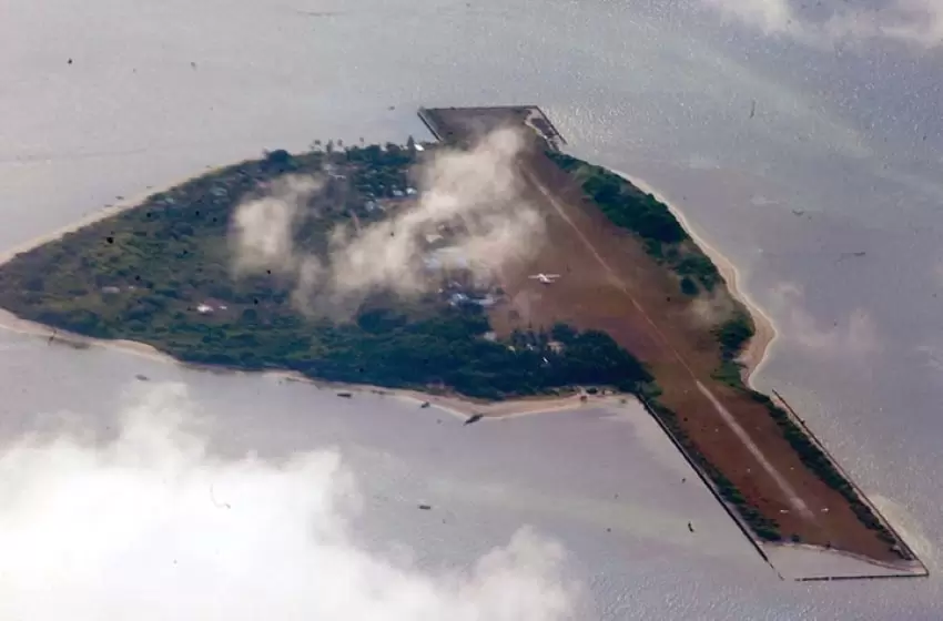 A Crude Sewage Will Be Investigated Over the West Philippine Sea