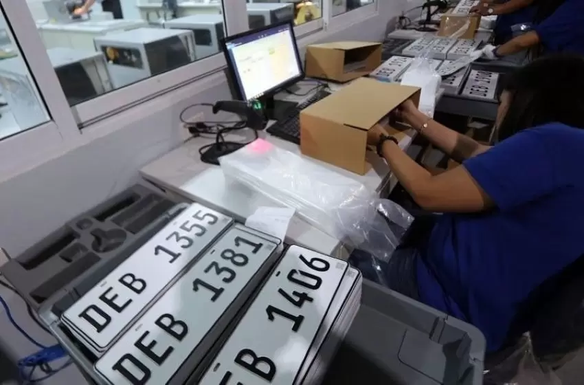 Budget limitations resulted in a P2 billion license plate backlog