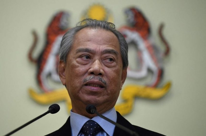Anwar praises retiring PM, urges nation to calm throughout transition
