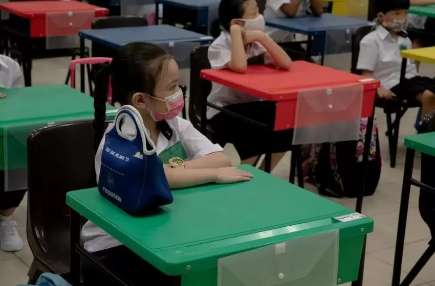 Singapore primary school pupils to return to school from Oct 11