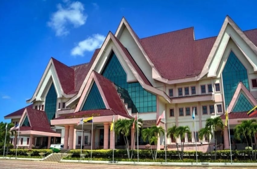 Sulaiman lost majority, should not be caretaker CM, says PH