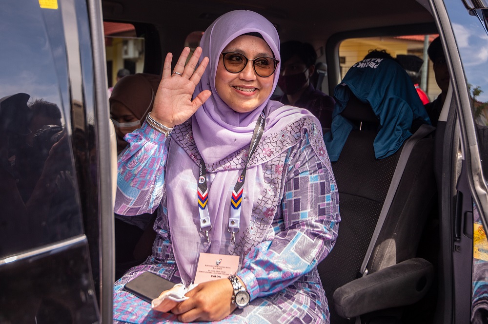 Bersatu Srikandi vice-chief says will leave it to Tanjung Bidara voters