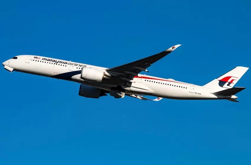 Kuching MP urges state and federal governments to help Sarawakians afford flight tickets