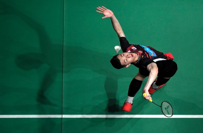 Zii Jia retires from the last set of the Hylo Open 2021 due to a back injury