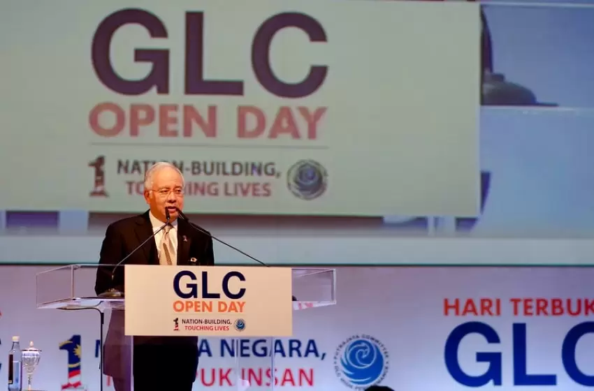 Najib to hear the outcome of his SRC appeal today