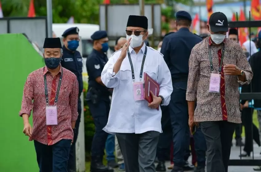 Sarawak polls: Abang Johari believes people can judge for themselves