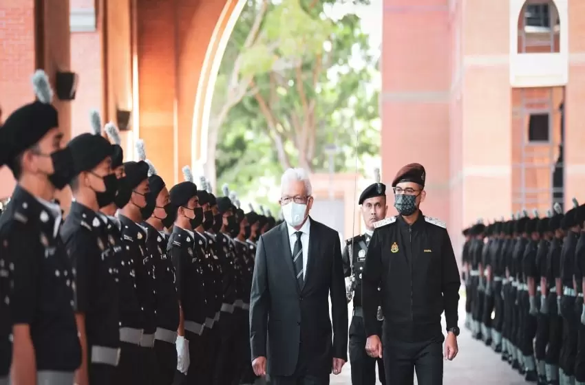 Minister stated that the Home Ministry has received a tip on an immigration cartel involving department workers