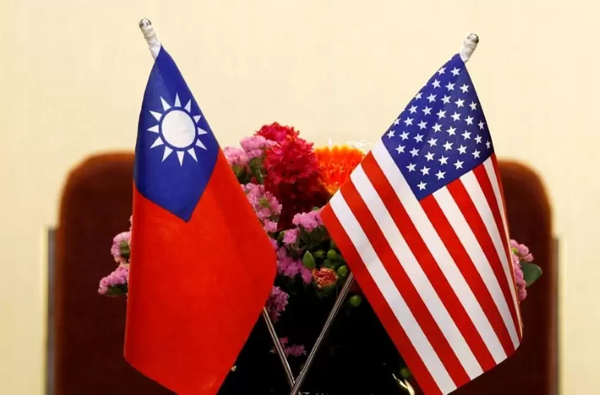 After the US legislators arrive, China conducts exercises in Taiwan Strait