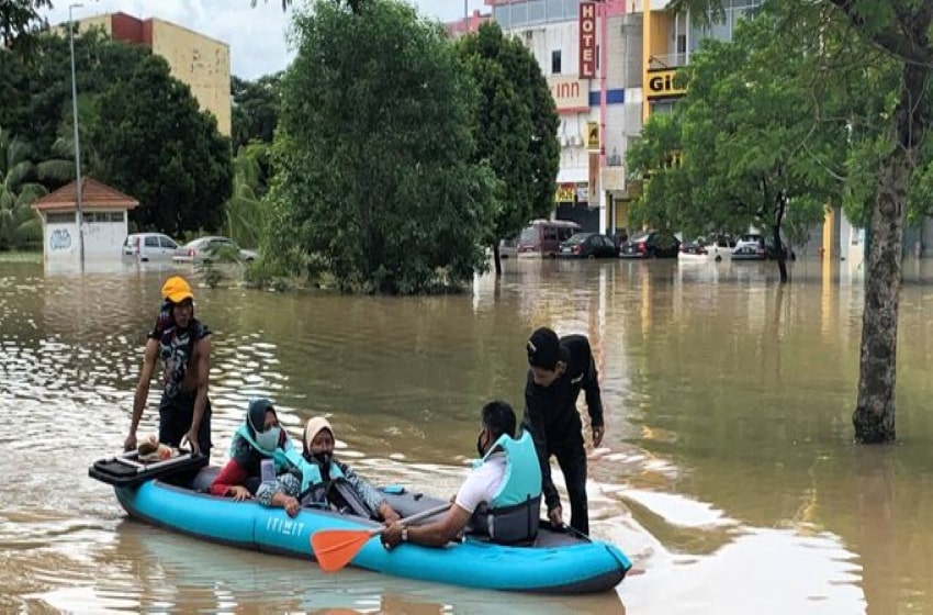 27 people have died due to floods throughout the country