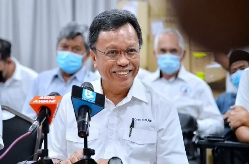 Luring DAP members will only benefit Warisan in the short term, but is detrimental to the opposition otherwise