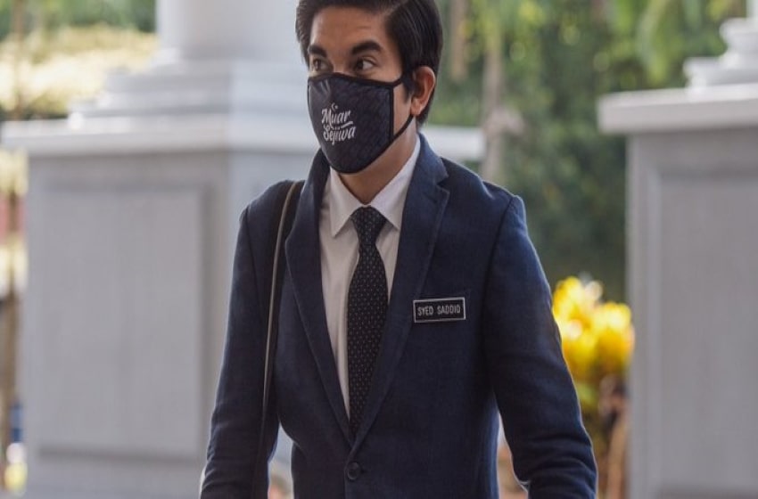 Syed Saddiq is warned by the judge not to discuss the court matter on social media