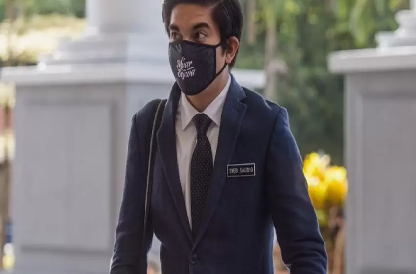 Syed Saddiq is warned by the judge not to discuss the court matter on social media
