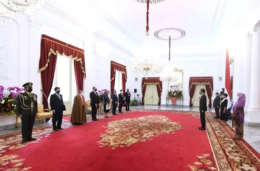 A Strengthened Relation With Six New Ministers