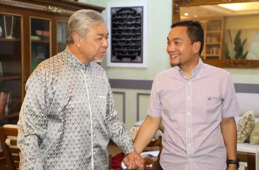 Zahid sues Dr Mahathir for defamation, claiming they never met before he became PM