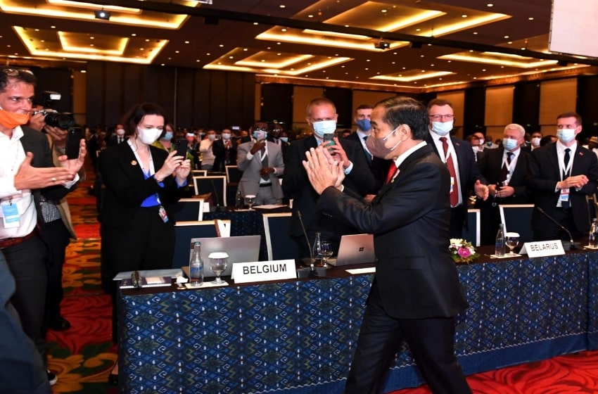 Jokowi is Determined to Boost the Economy