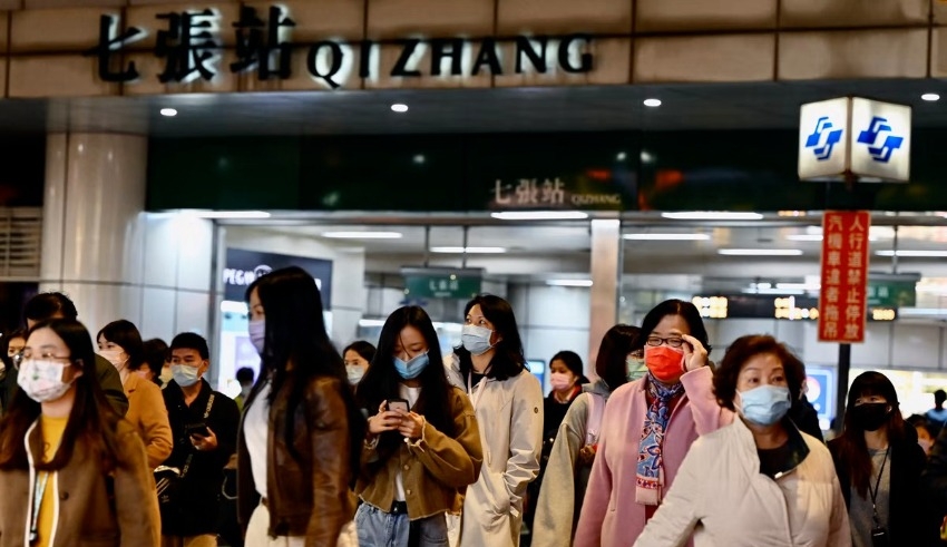 A 6.0 magnitude earthquake shook Taiwan, no apparent damage has been reported