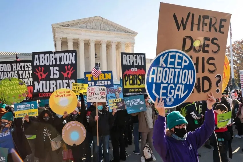 Abortion ruling places US corporations in a difficult situation