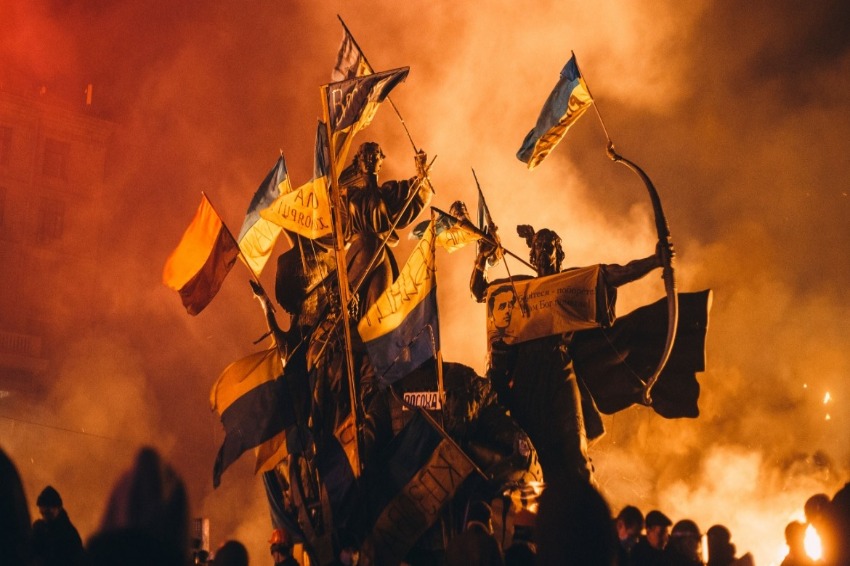 As the G7 summit begins, Russia increases its missile attacks on Ukraine