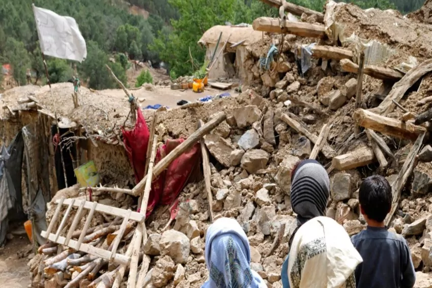 Death toll anticipated to rise after earthquake in Afghanistan kills at least 1,000 people