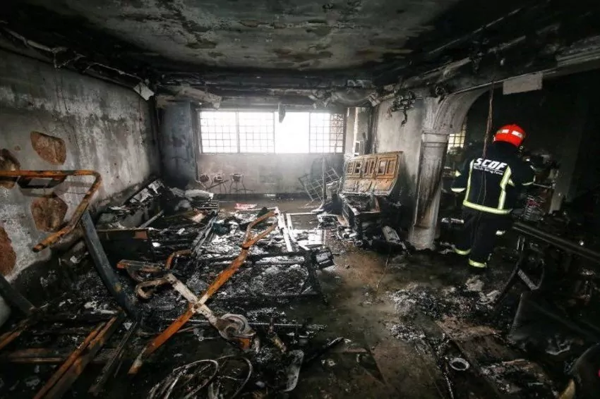 Fire bursts at Marsiling flat, two toddlers are rescued