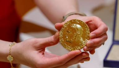 For $103.5 million, a Russian editor sells his Nobel Peace Prize medal to aid Ukrainian children