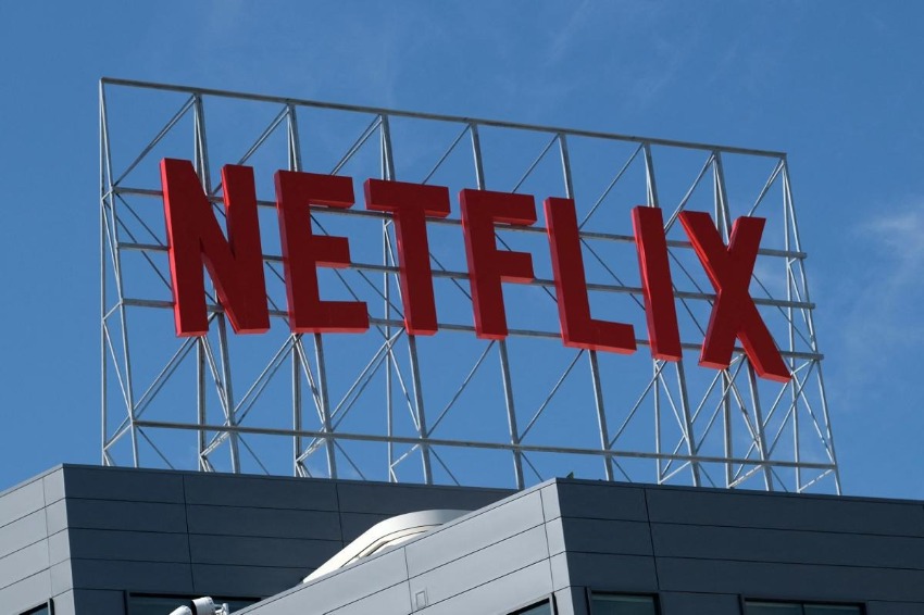 In a car accident in Mexico, two actors from Netflix’s “The Chosen One” died